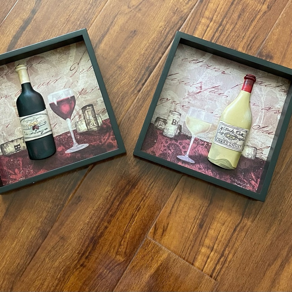 Bed Bath & Beyond Wine Art Set of 2